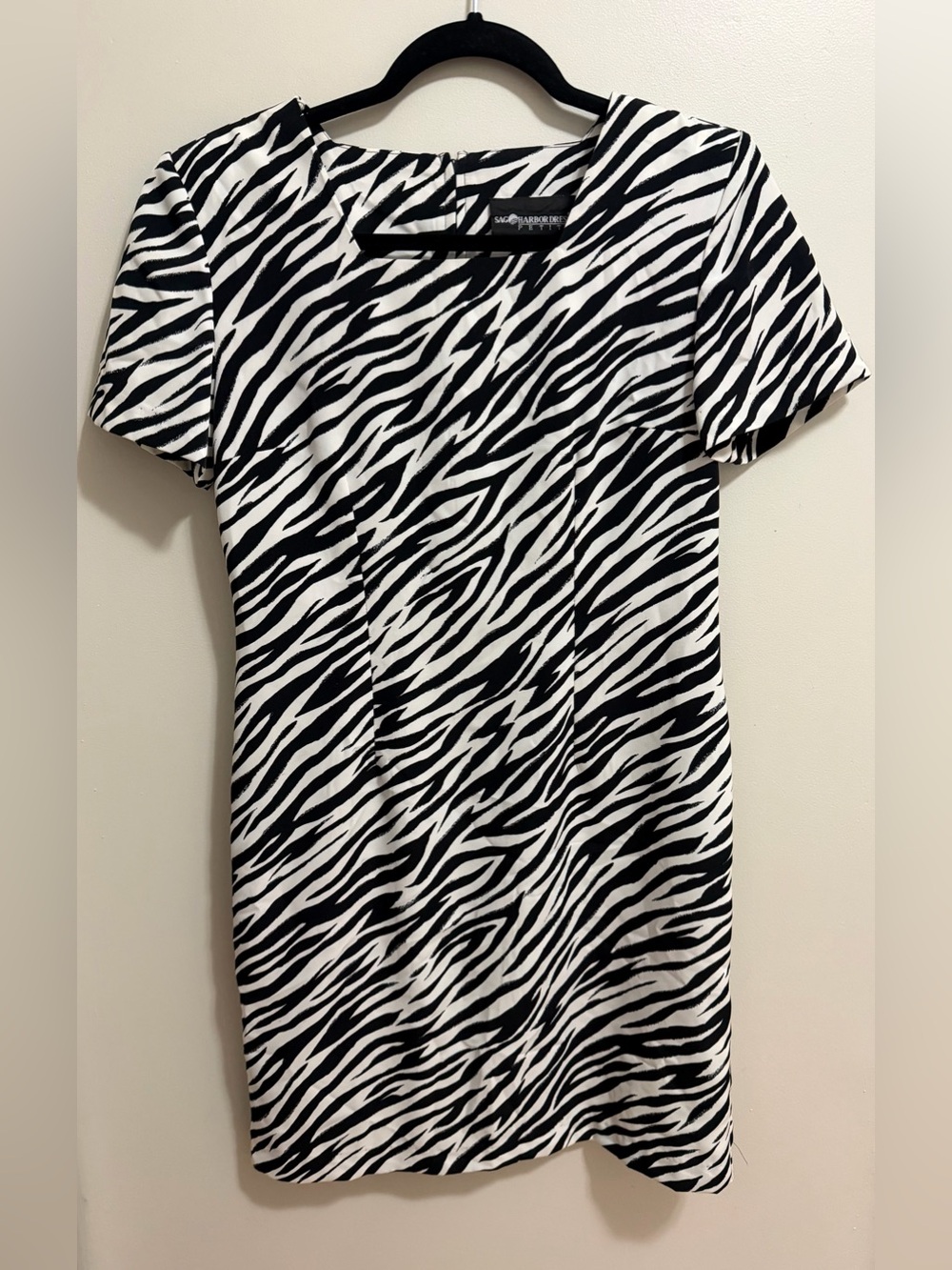 Sag Harbor Vintage Black White Zebra Animal Print Sheath Dress Petite 4P